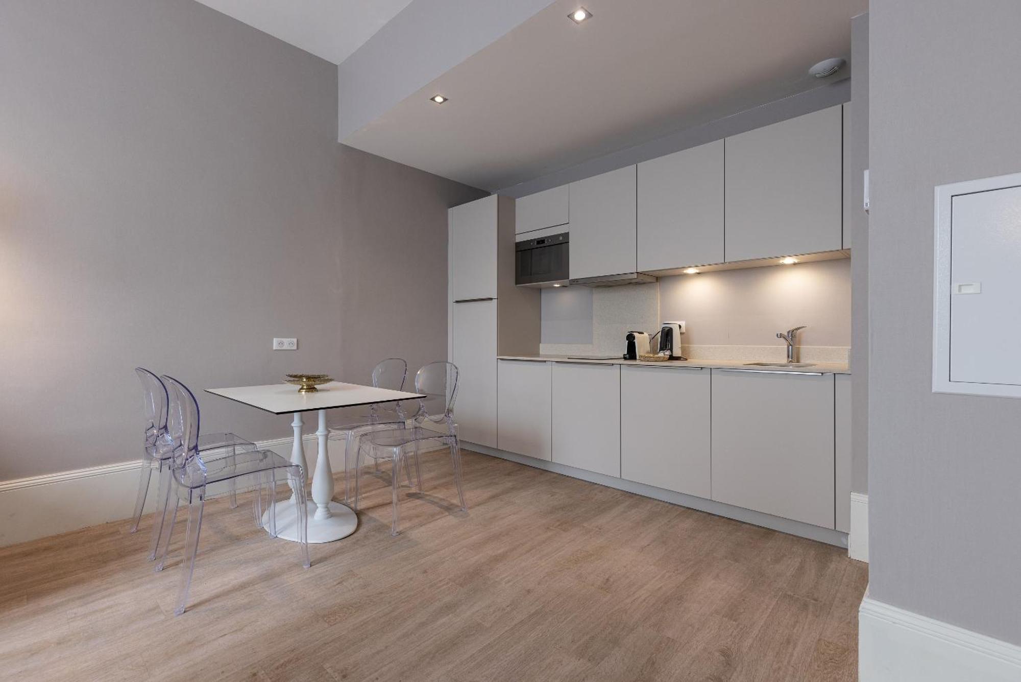 La Maison Blanche - Apparthotels De Charme Chic & Cosy A 350M Du Coeur De Ville De Limoges - Acces Autonome Bilik gambar