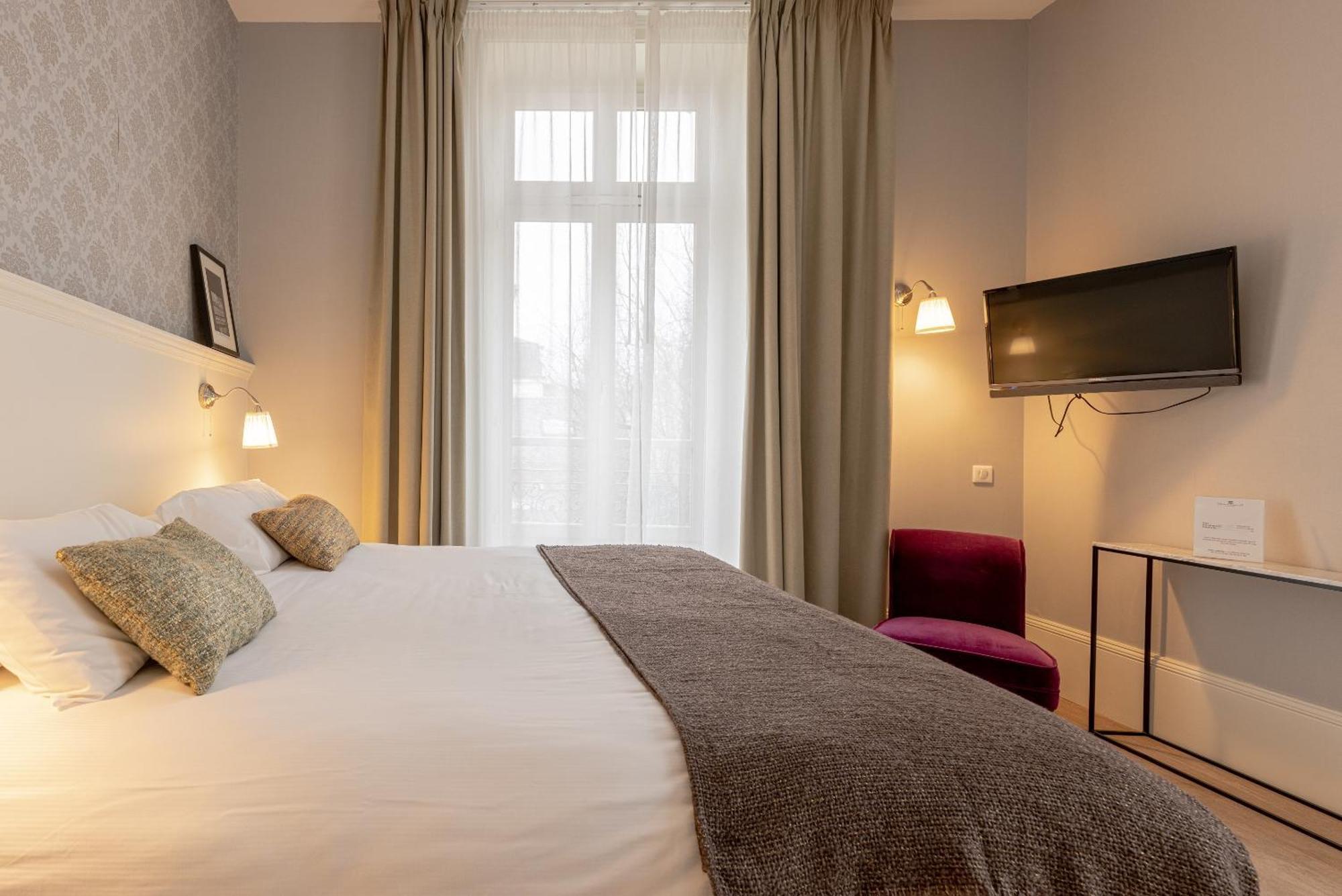 La Maison Blanche - Apparthotels De Charme Chic & Cosy A 350M Du Coeur De Ville De Limoges - Acces Autonome Luaran gambar