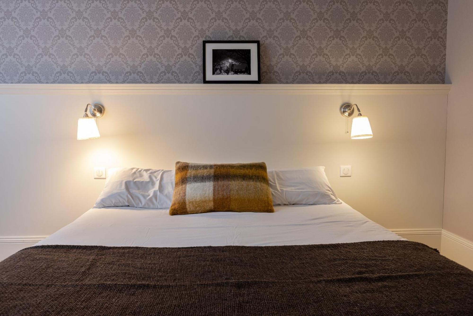 La Maison Blanche - Apparthotels De Charme Chic & Cosy A 350M Du Coeur De Ville De Limoges - Acces Autonome Bilik gambar