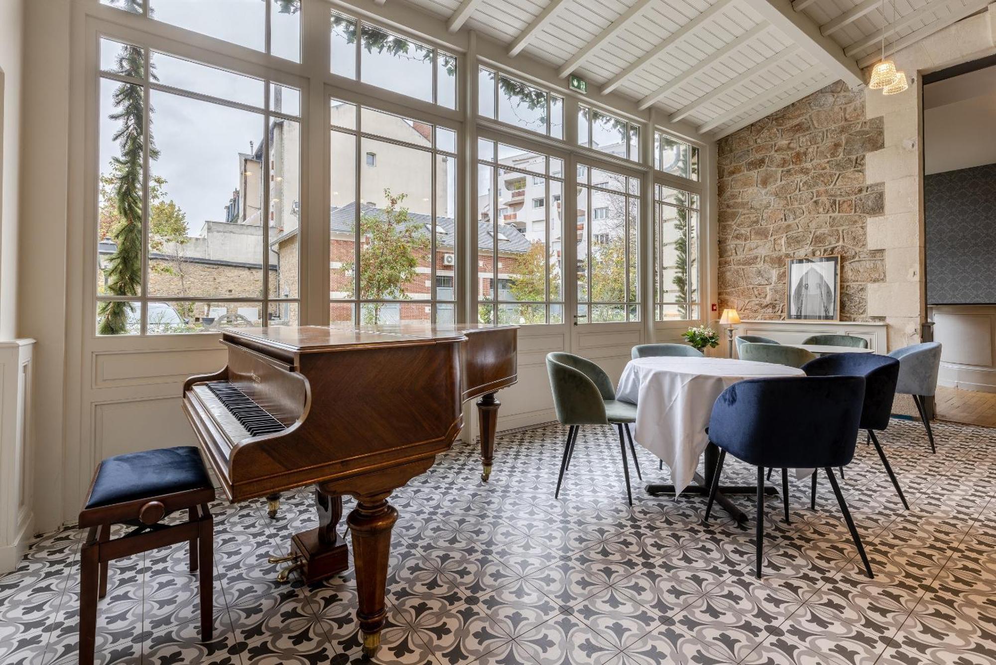 La Maison Blanche - Apparthotels De Charme Chic & Cosy A 350M Du Coeur De Ville De Limoges - Acces Autonome Luaran gambar